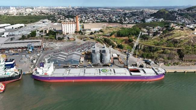 Porto de Vitória dobra capacidade para navios de grande porte 