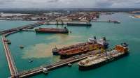 Ministro Silvio Costa Filho autoriza obras de dragagem em Suape