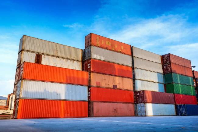 Importações da China avançam no Brasil e ampliam impacto sobre o mercado de trabalho
