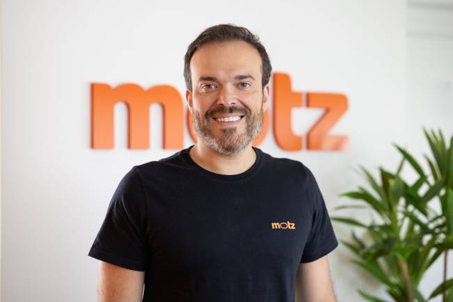 Motz ultrapassa R$ 887 milhões de receita no primeiro semestre e projeta crescer acima de dois dígitos em 2025