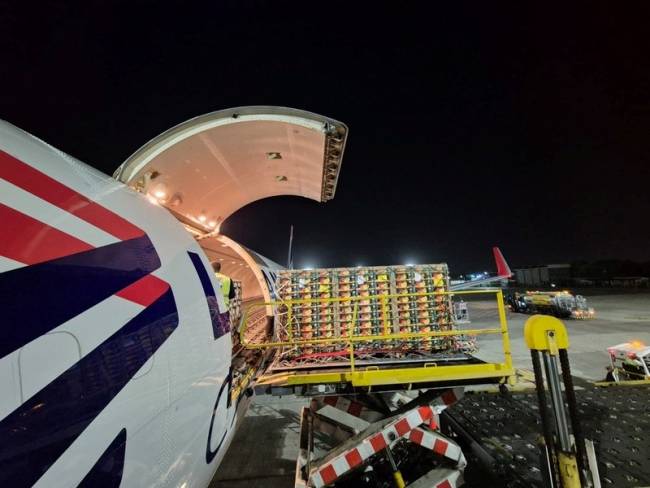 LATAM inaugura rota cargueira Viracopos–Recife–Bruxelas e fortalece exportações para a Europa