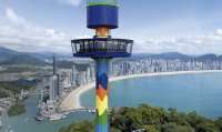 Next Shipping conduz operação logística de torre panorâmica gigante em Balneário Camboriú
