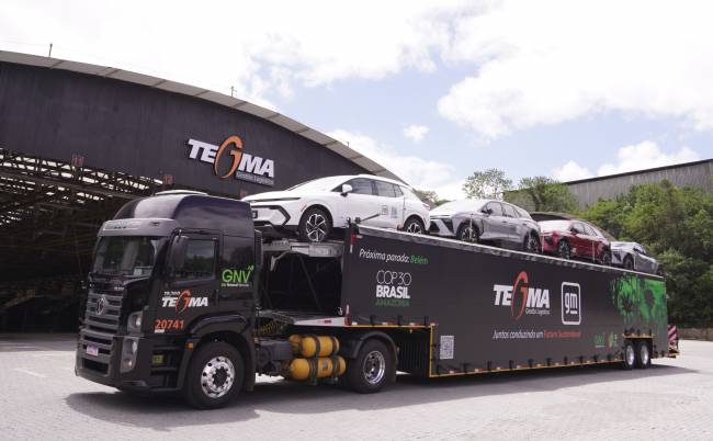 GM e Tegma realizam operação com frota elétrica e transporte híbrido rumo à COP30