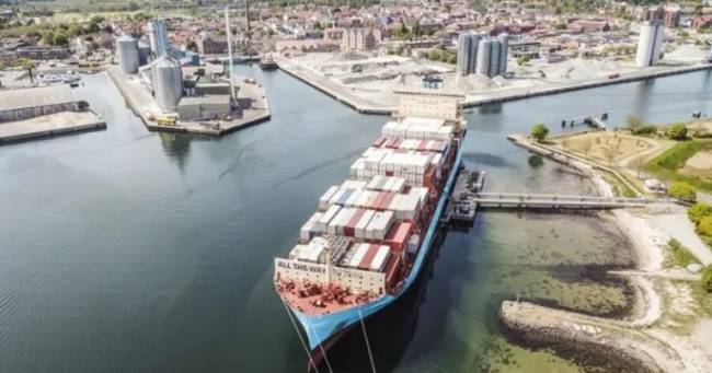 Maersk expande testes com etanol em nova etapa de descarbonização