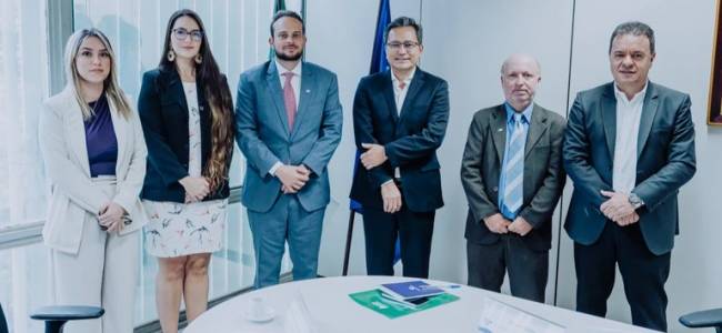 Brasil tenta regularizar transporte de cargas leves na fronteira com o Paraguai