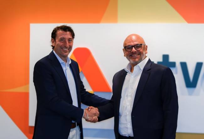 Atvos inicia operação de frota logística a biometano em parceria com a Scania