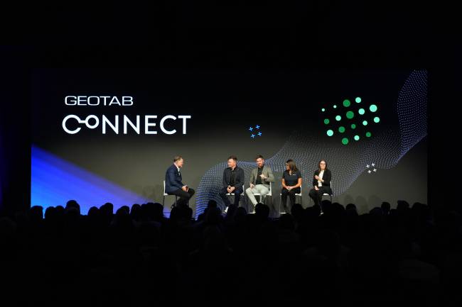 Geotab amplia videotelemetria no Brasil e apresenta aplicações de IA na logística durante o Connect 2026