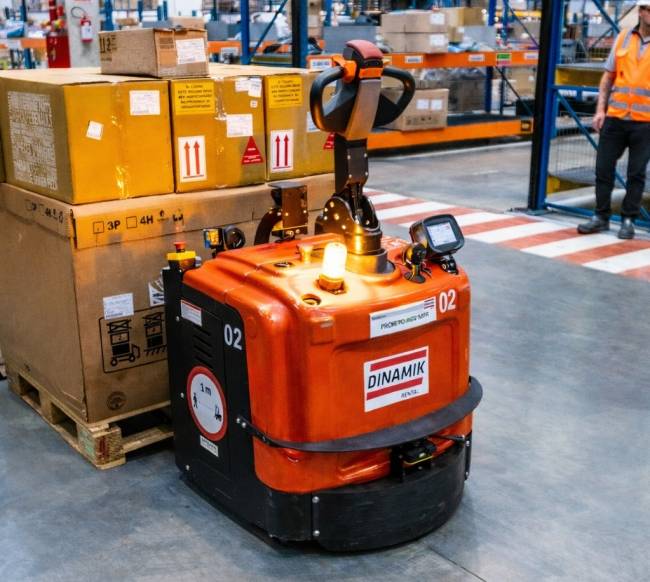 CSI CARGO implementa automação com AGVs em uma das maiores operações intralogísticas do país