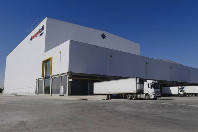 Emergent Cold LatAm inaugura o maior armazém automatizado de alimentos da América Latina