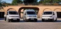 Ford amplia linha de comerciais leves e apresenta van elétrica Transit City na Europa
