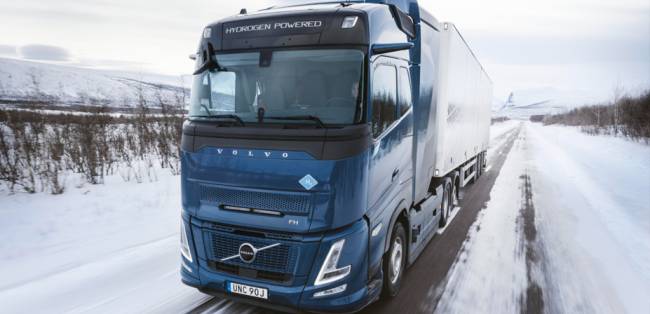 Volvo inicia testes com caminhões a hidrogênio na Europa e avança na descarbonização do transporte pesado