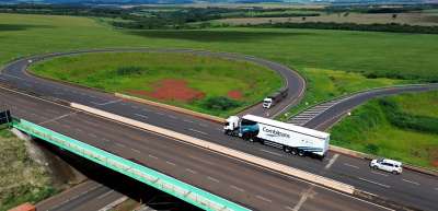 Combitrans completa um ano no transporte rodoviário e amplia frota para mais de 700 implementos