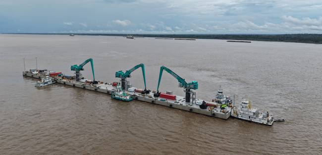 Super Terminais leva a Itacoatiara o maior sistema flutuante de transbordo de granéis das Américas
