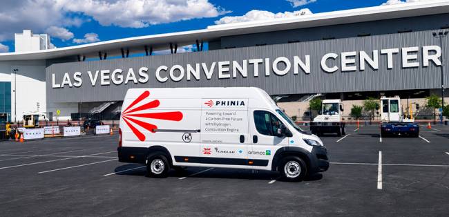Phinia apresenta nos Estados Unidos veículo comercial a hidrogênio homologado para uso urbano
