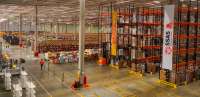 Amazon inaugura centro de distribuição em Salvador para acelerar entregas no Nordeste