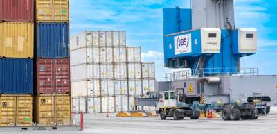 JBS Terminais amplia serviços internacionais no Porto de Itajaí e investe R$ 9 milhões em operação própria