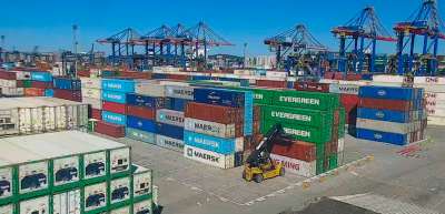 Tecon Santos amplia capacidade para 2,9 milhões de TEUs por ano