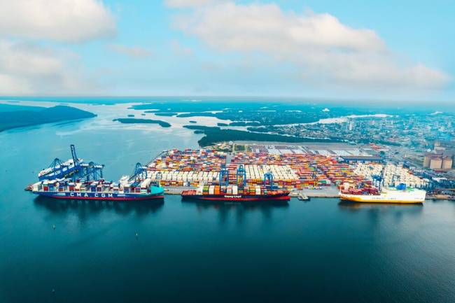 TCP movimenta um milhão de TEUs mais cedo do que em 2025