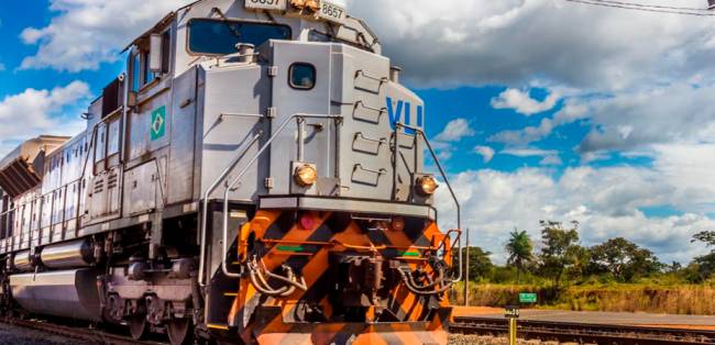 VLI inicia transporte ferroviário de ferro-gusa para terminais da Vports