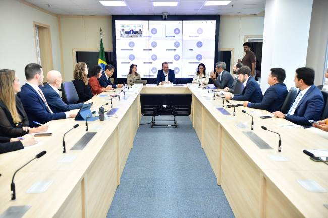 MPor defende medidas para transporte aéreo em reunião sobre Reforma Tributária