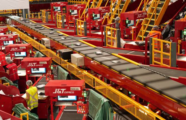 (Foto: Divulgação/J&T Express). J&T Express inaugura CD de R$ 75 milhões em Guarulhos com sorter para 2 milhões de encomendas por dia